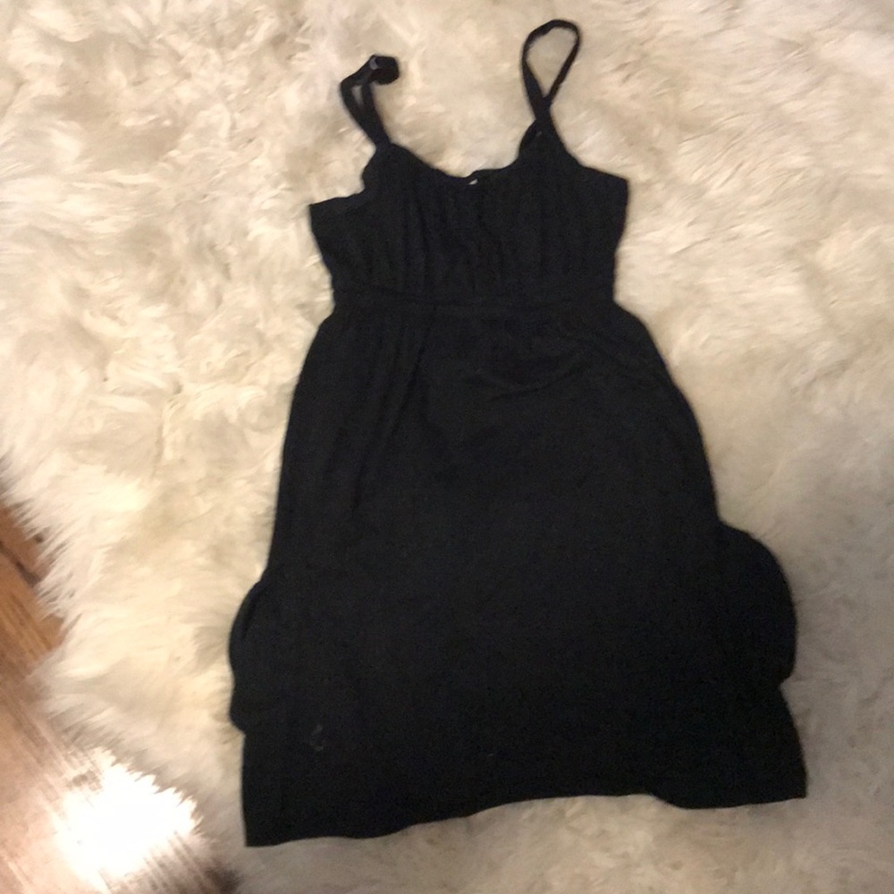 Black dress with pockets